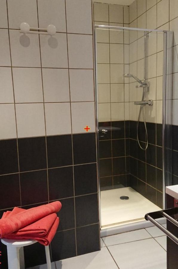 Chambres D'Hotes- Le Pre Aux Anes Albon Eksteriør billede